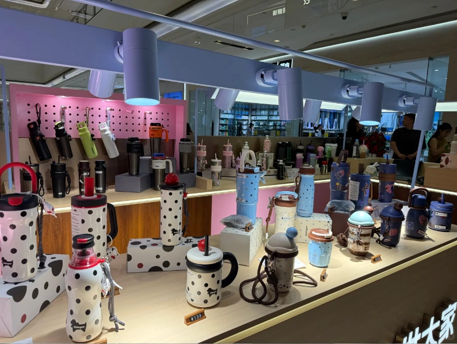 Water Bottle Wholesale Buying Guide How to Choose the Right Supplier, Products and Pricing 3